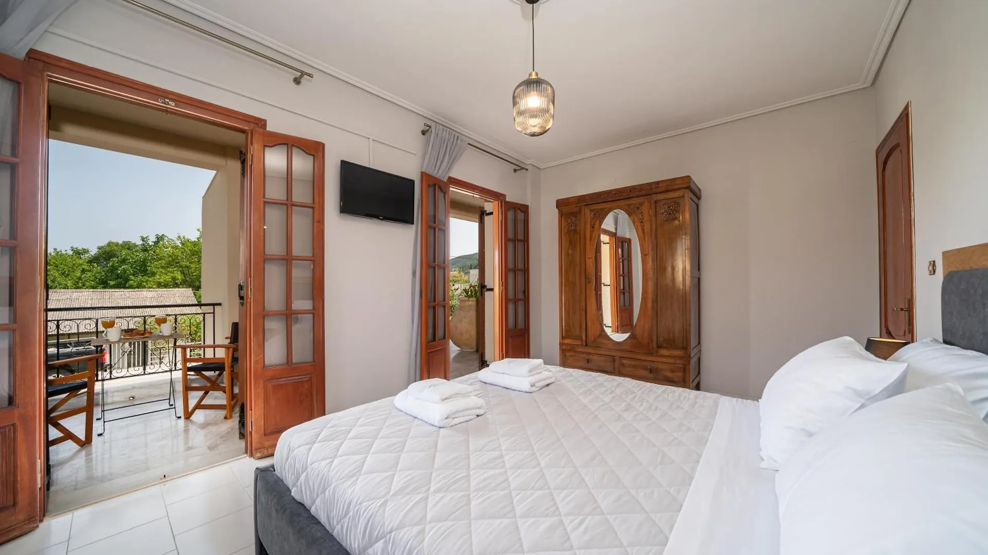 Hotel Mary'S Studios & Apartment Sami