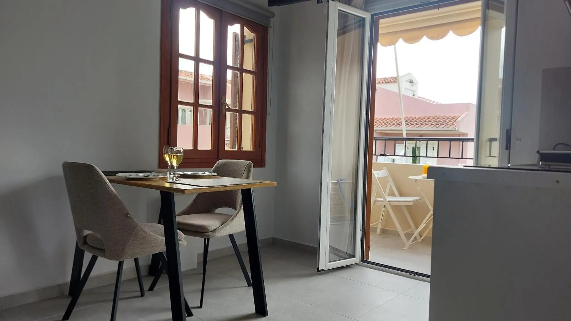 Mary'S Studios & Apartment Sami  Hotel Sami (Kefalonia)