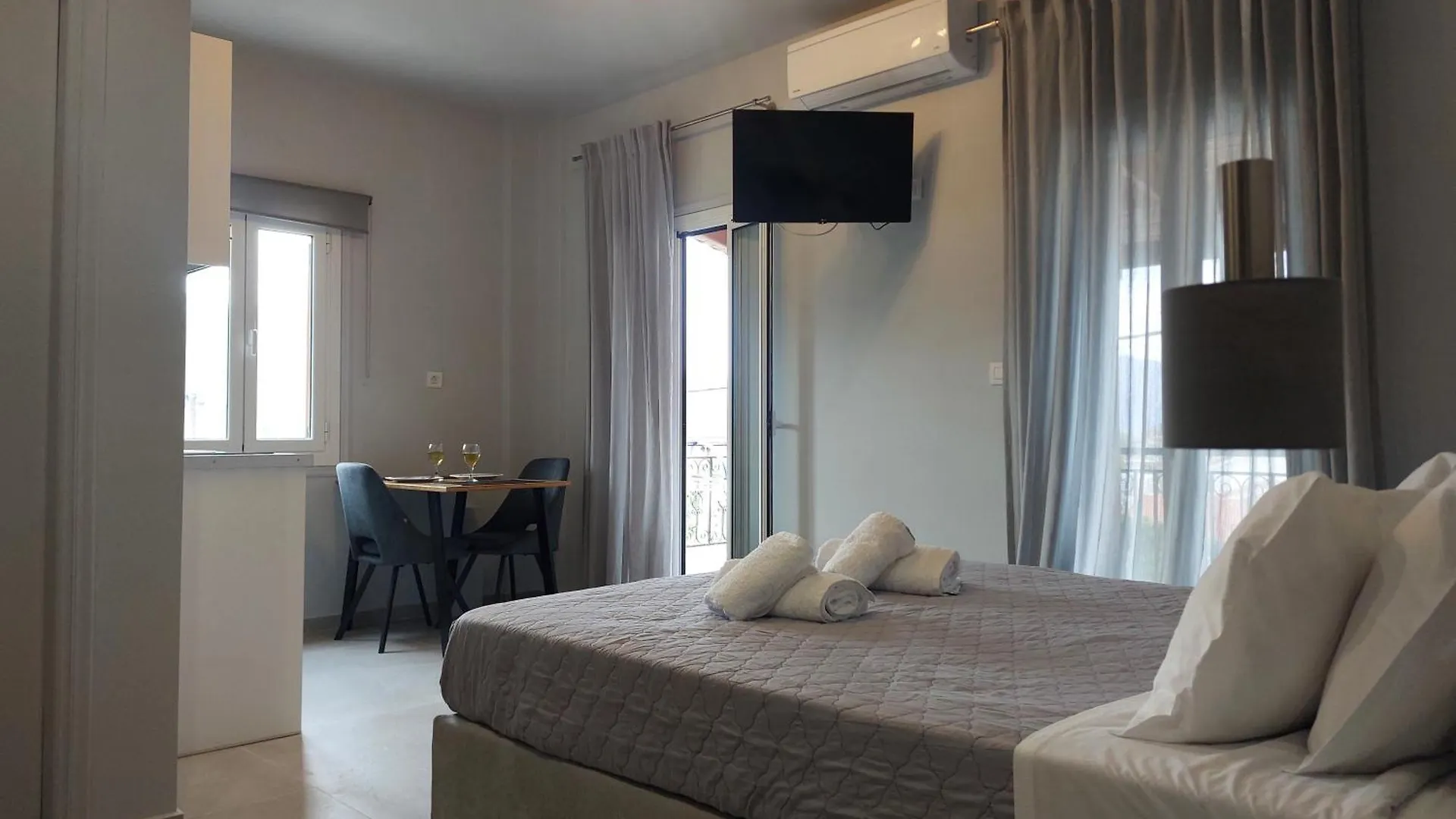 Hotel Mary'S Studios & Apartment Sami  Greece