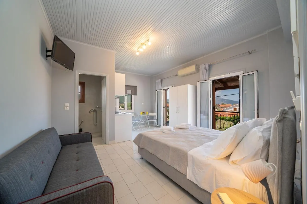 Mary'S Studios & Apartment Sami  Hotel